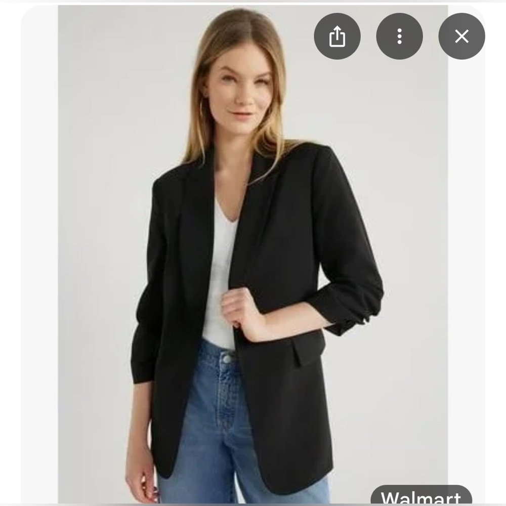 Women's Black Blazer scrunch sleeves with buttons